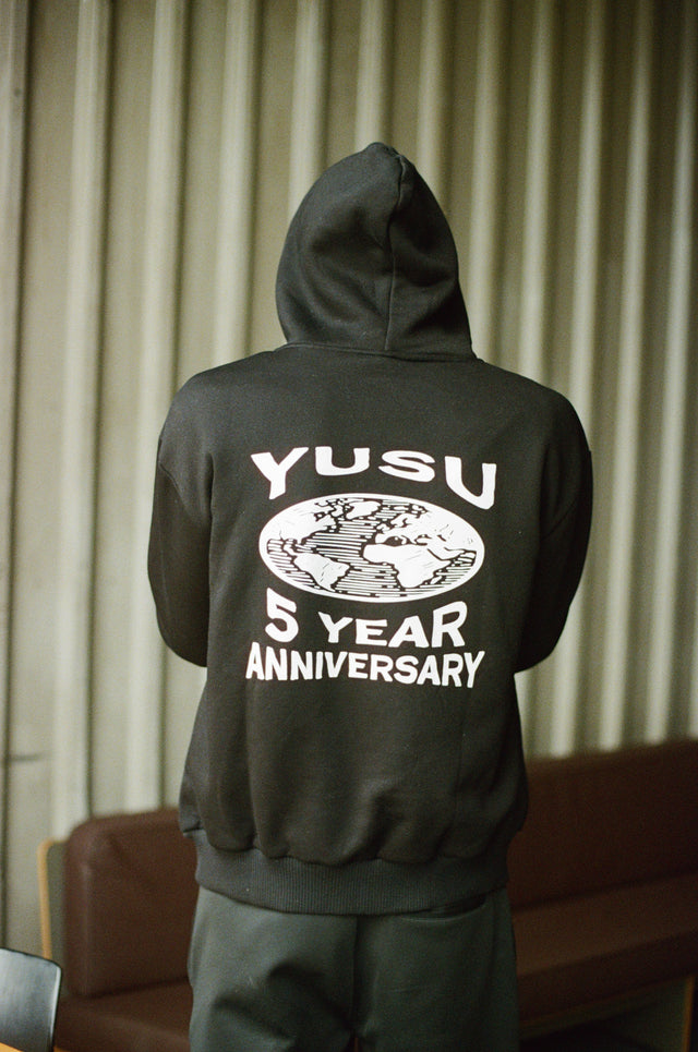 YUSU X SKATECAFÉ X LA FAM ZIP UP